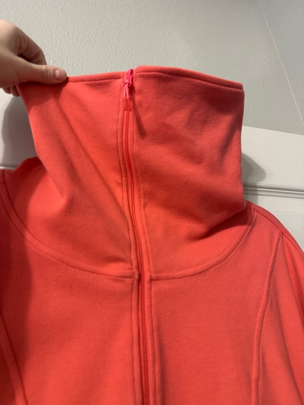 Ariat Women's Pullover 🤠 - Picture 7 of 14